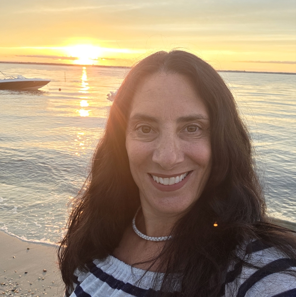 Meet your Posher, Renee
